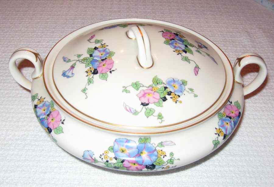 BLE1 Round Covered Vegetable by Morgan Belleek (USA)-1