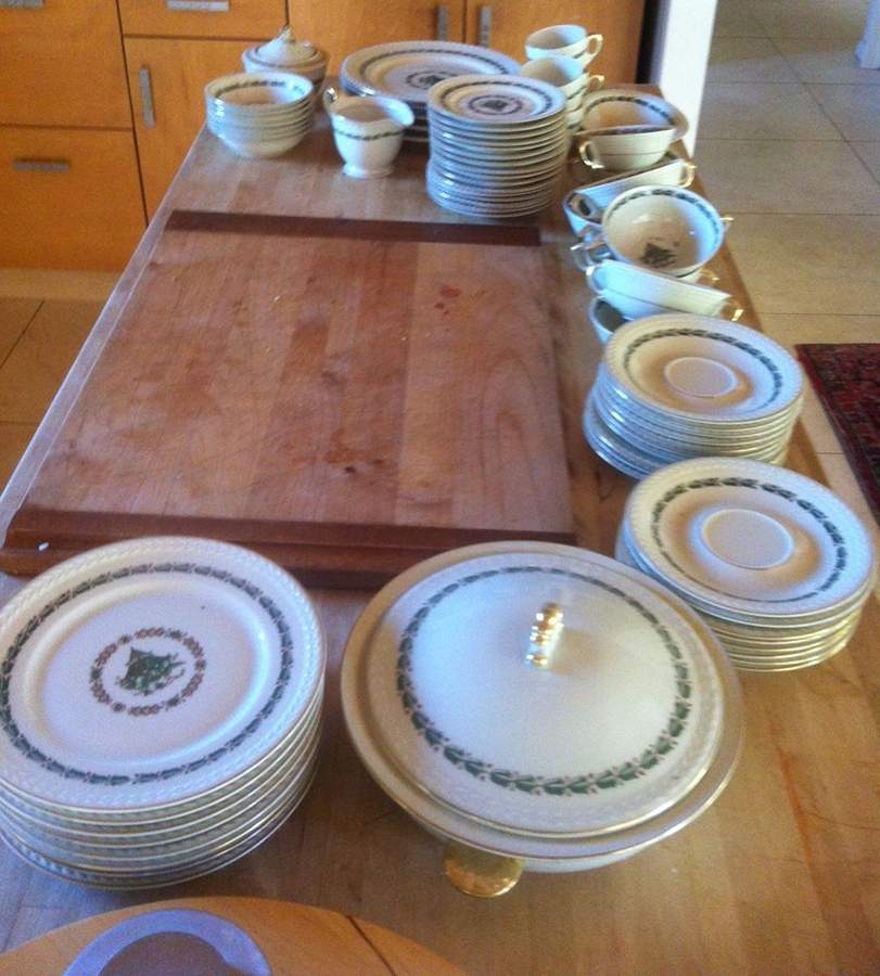 Barcelona Dinner Plate by Black Knight-1