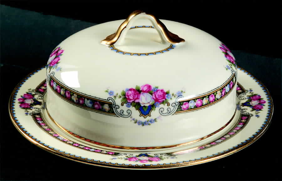 Belasco Round Covered Butter by Black Knight-1