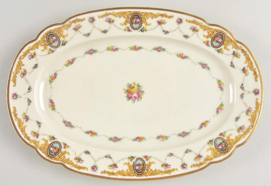BLK18 11" Oval Serving Platter by Black Knight-1