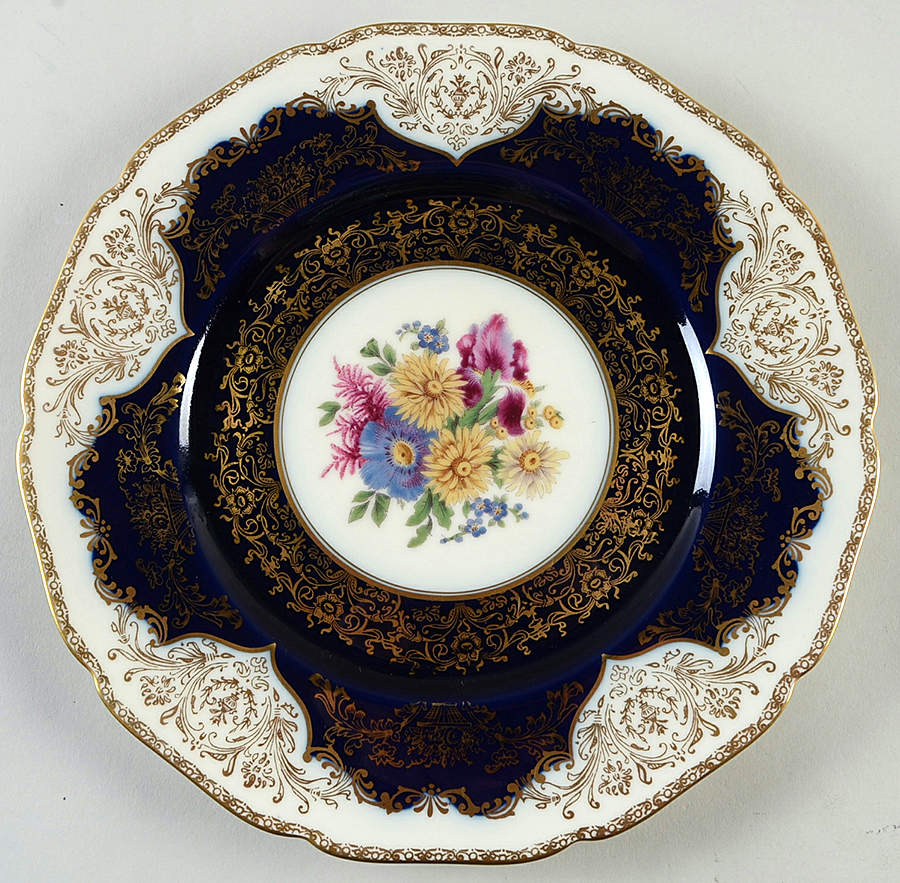 505-1 Dinner Plate by Black Knight-1