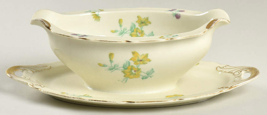Catawba Gravy Boat with Attached Underplate by Black Knight-1