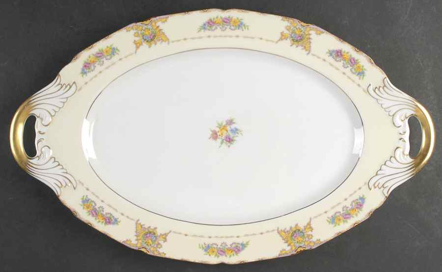 Desalvo 18" Oval Serving Platter by Black Knight-1