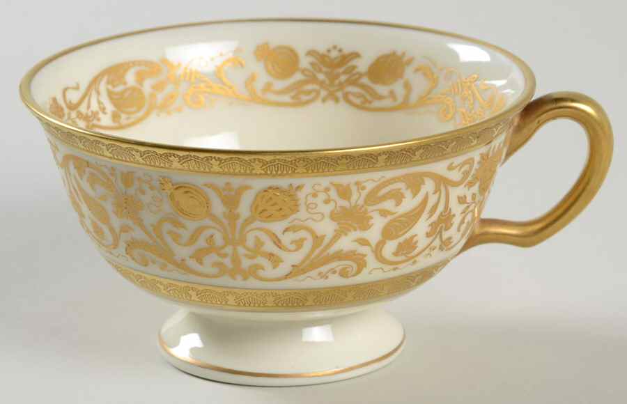 El Dorado Footed Cup by Black Knight-1