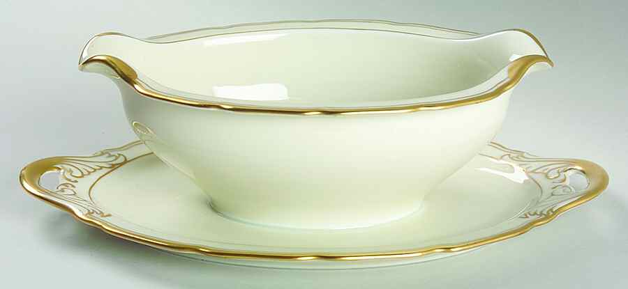 Fortuna Gravy Boat with Attached Underplate by Black Knight-1