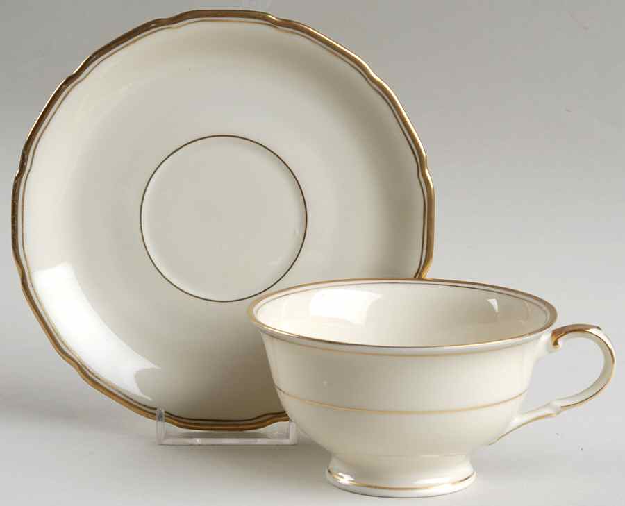 Fortuna Footed Cup & Saucer Set by Black Knight-1