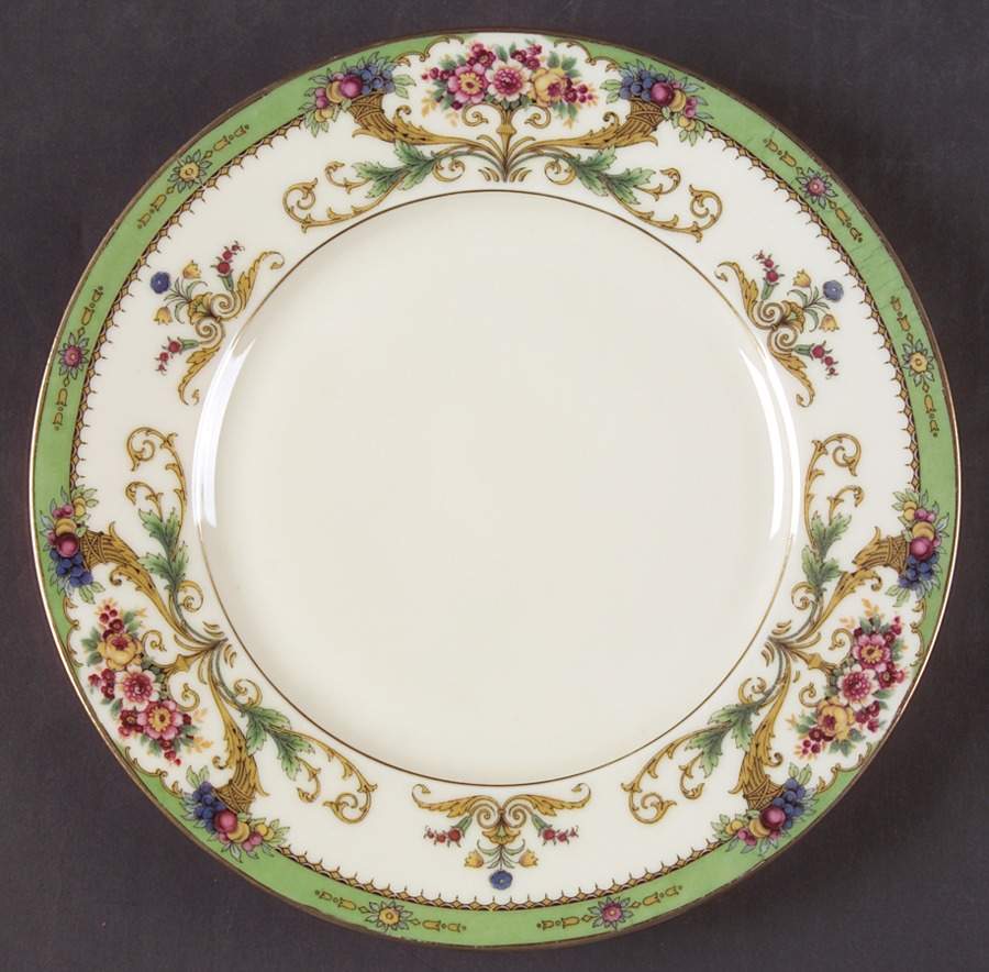 Hathaway Luncheon Plate by Black Knight-1