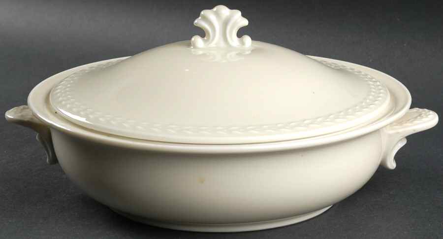 Laurel Round Covered Vegetable by Black Knight-1