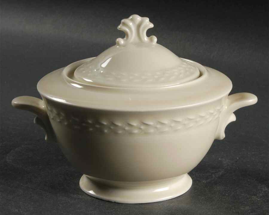 Laurel Sugar Bowl & Lid by Black Knight-1
