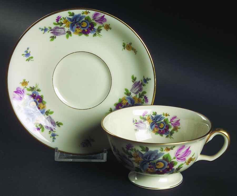 Meissen Footed Cup & Saucer Set by Black Knight-1