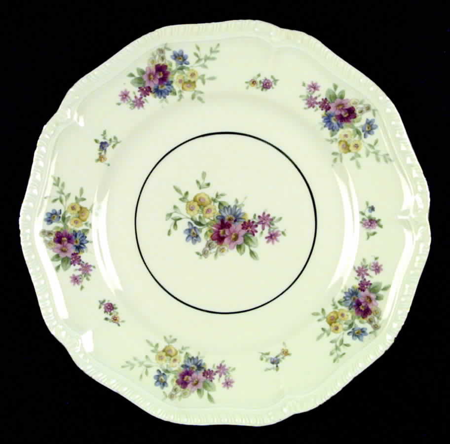 Mignonette Dinner Plate by Black Knight-1