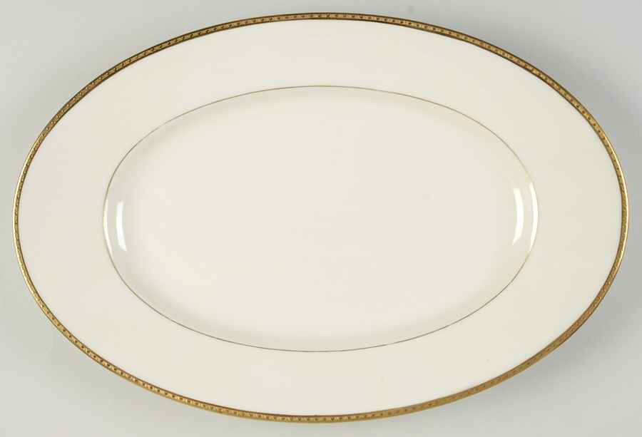 Mignon 16" Oval Serving Platter by Black Knight-1