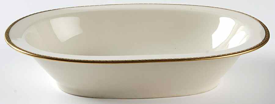Mignon 9" Oval Vegetable Bowl by Black Knight-1