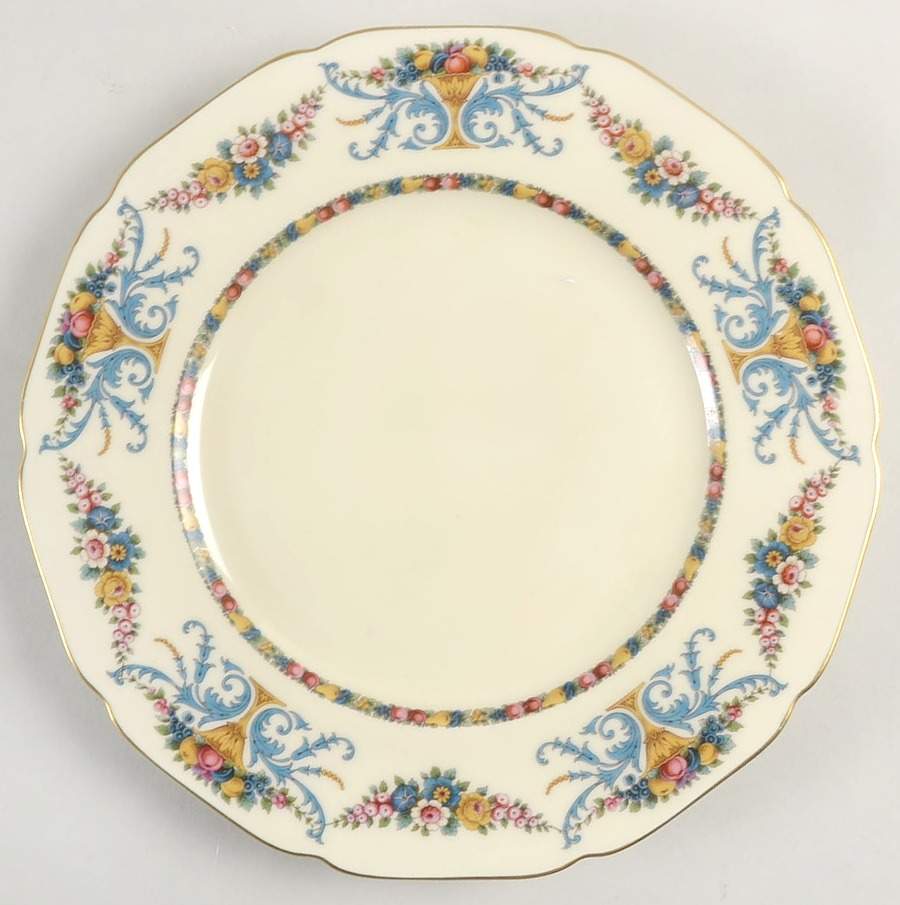 Rechere Dinner Plate by Black Knight-1