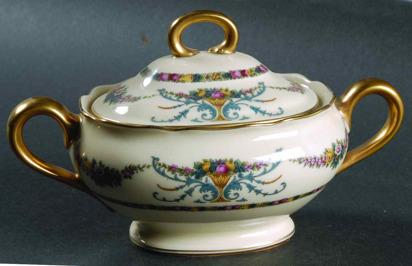 Rechere Sugar Bowl & Lid by Black Knight-1