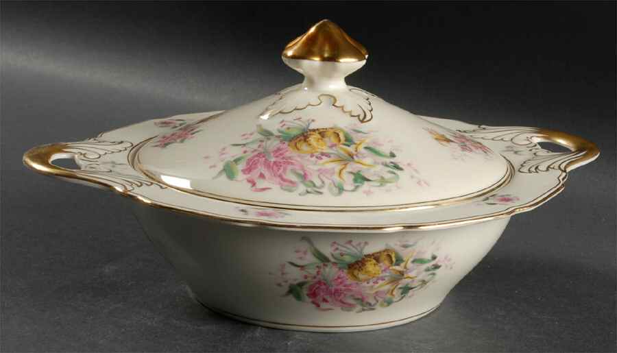 Tiger Lily Round Covered Vegetable by Black Knight-1