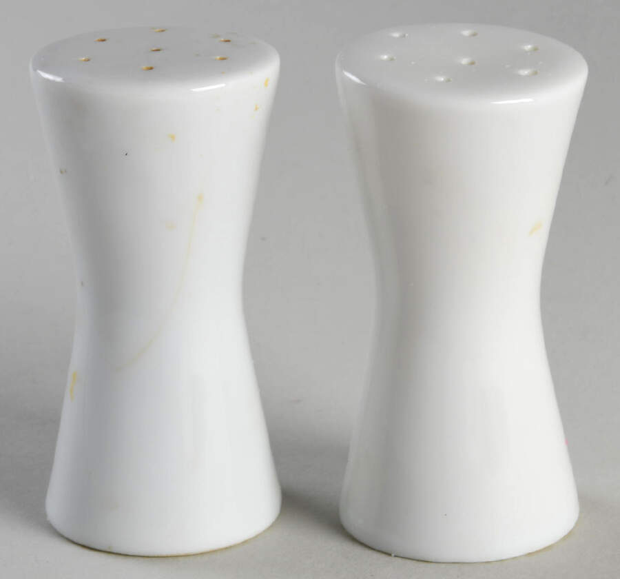 Blanco Salt & Pepper Set by Block-1