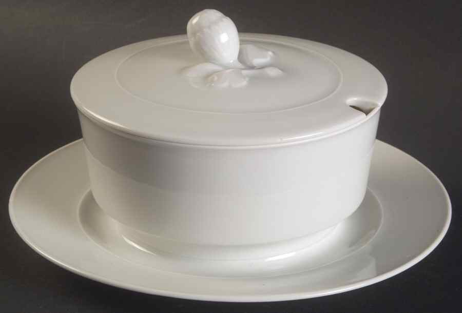 Chateau Blanc Gravy Boat w/Attached Underplate & Lid by Block-1