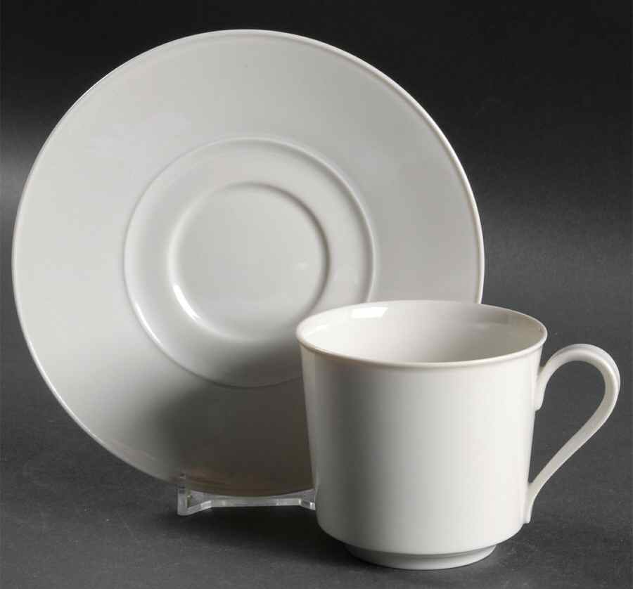 Chateau Blanc Flat Cup & Saucer Set by Block-1