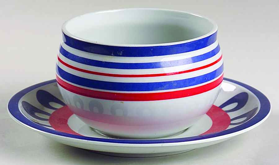 Chili Gravy Boat with Attached Underplate by Block-1