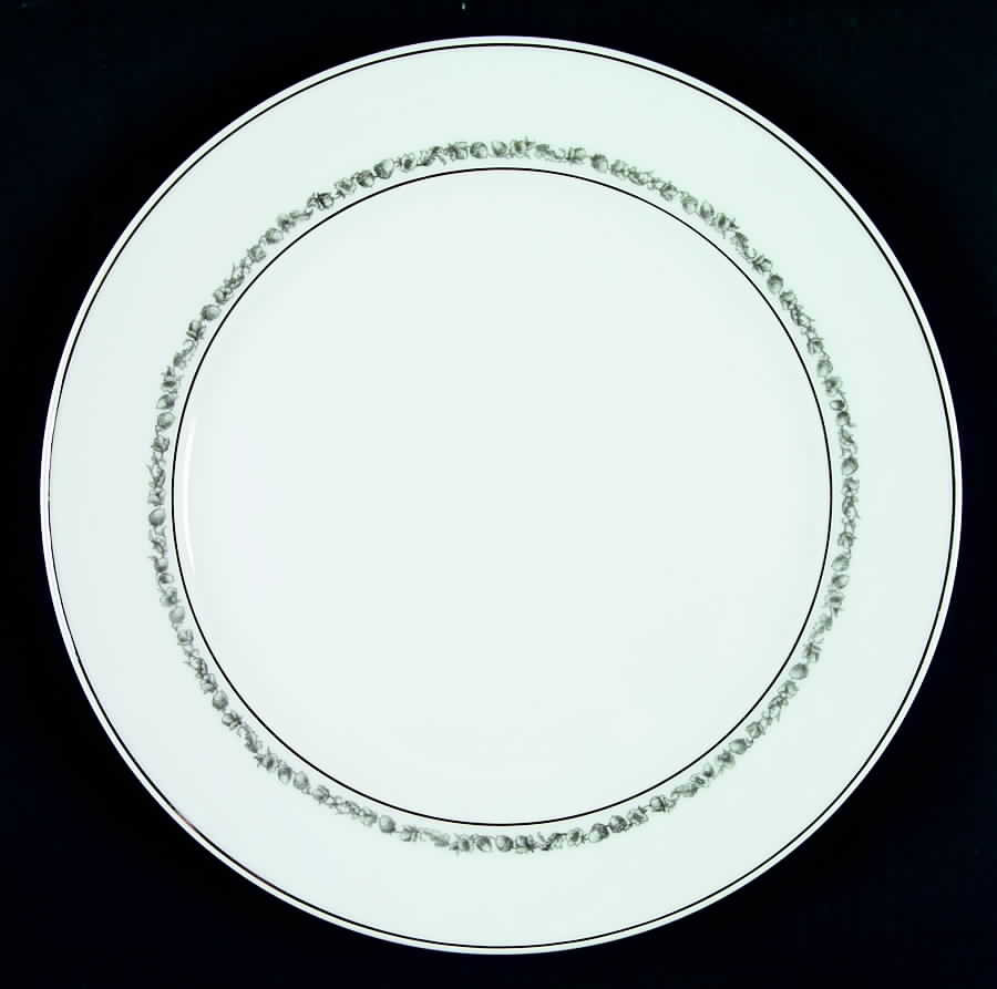 Chateau Noir Dinner Plate by Block-1