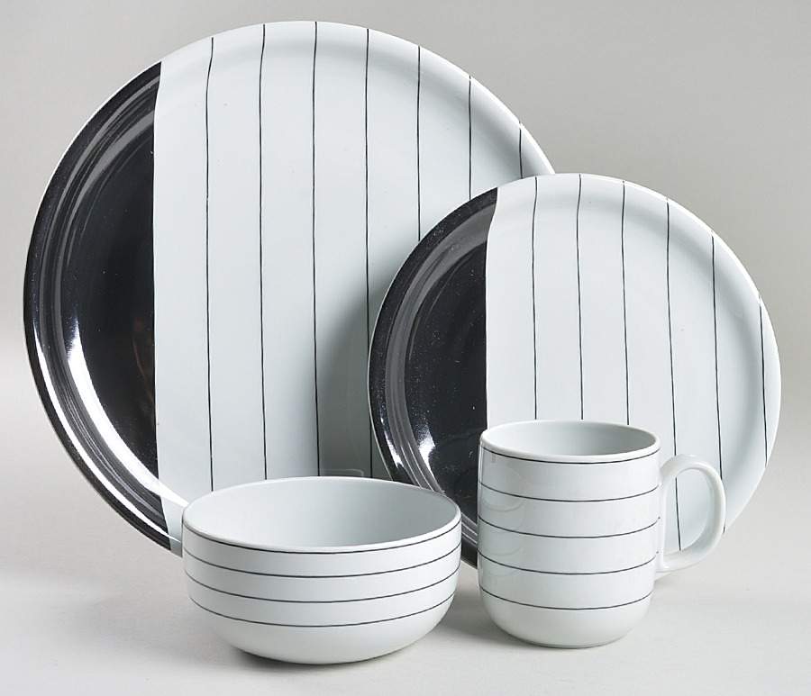 Fado 4 Piece Place Setting by Block-1