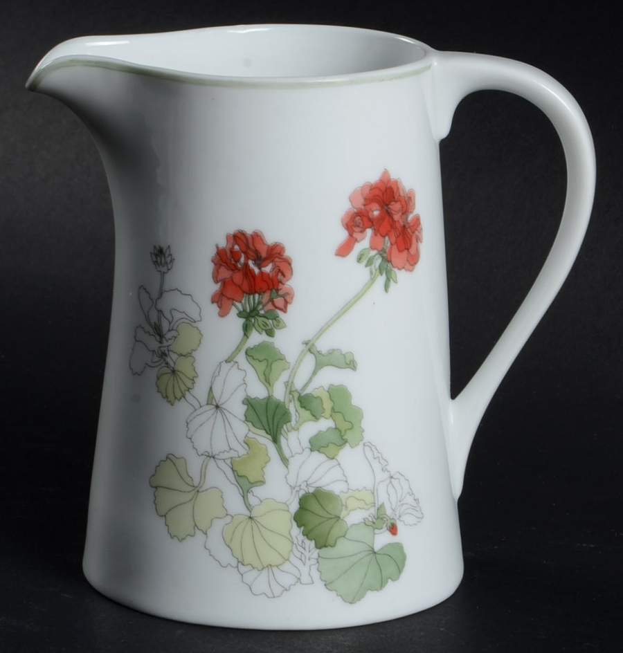 Geranium Creamer by Block-1