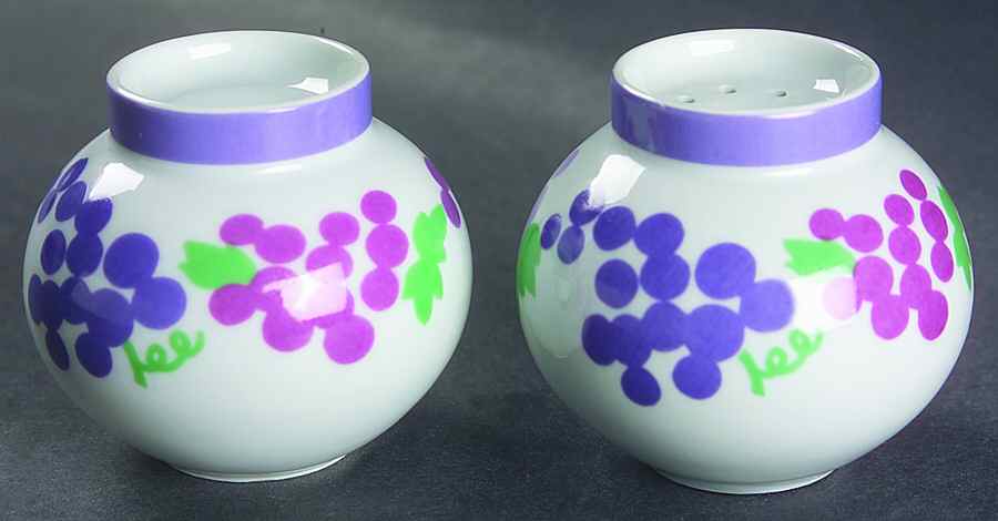 Grapes Salt & Pepper Set by Block-1
