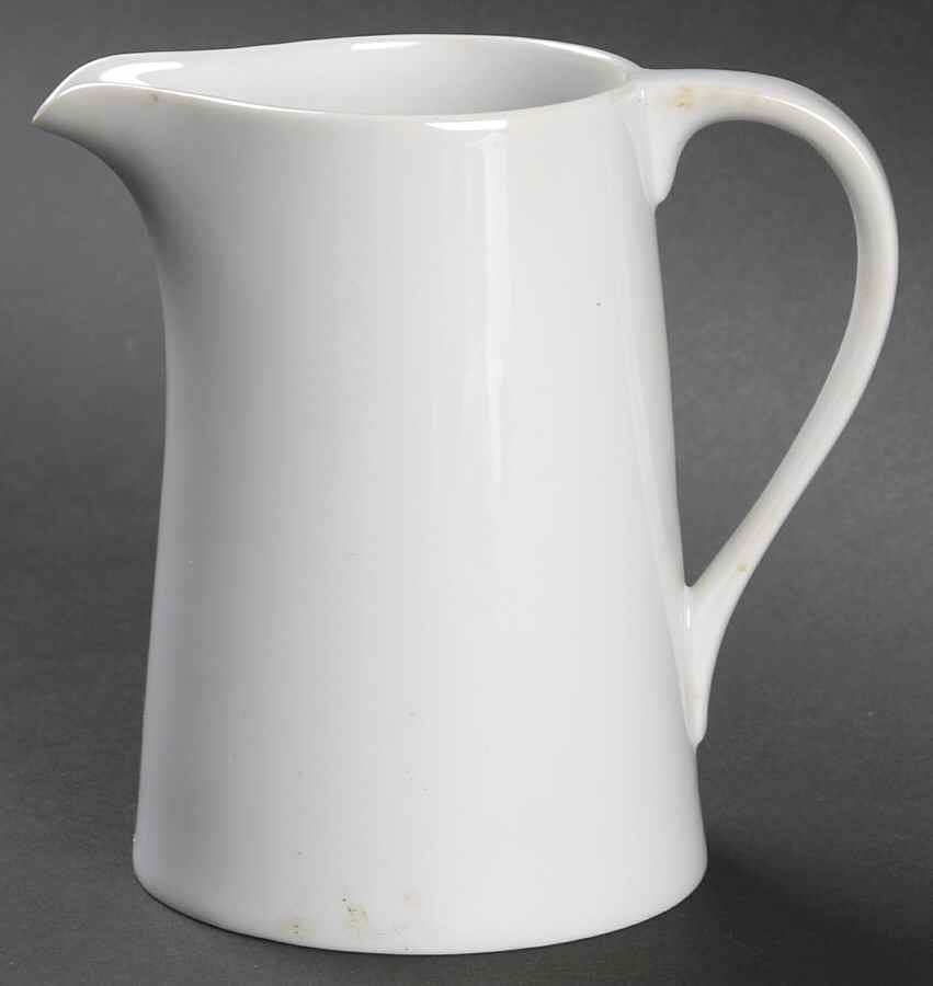 Lisboa White Creamer by Block-1