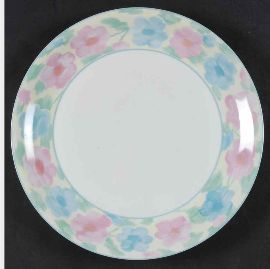 Madeleine 12" Chop Plate (Round Platter) by Block-1