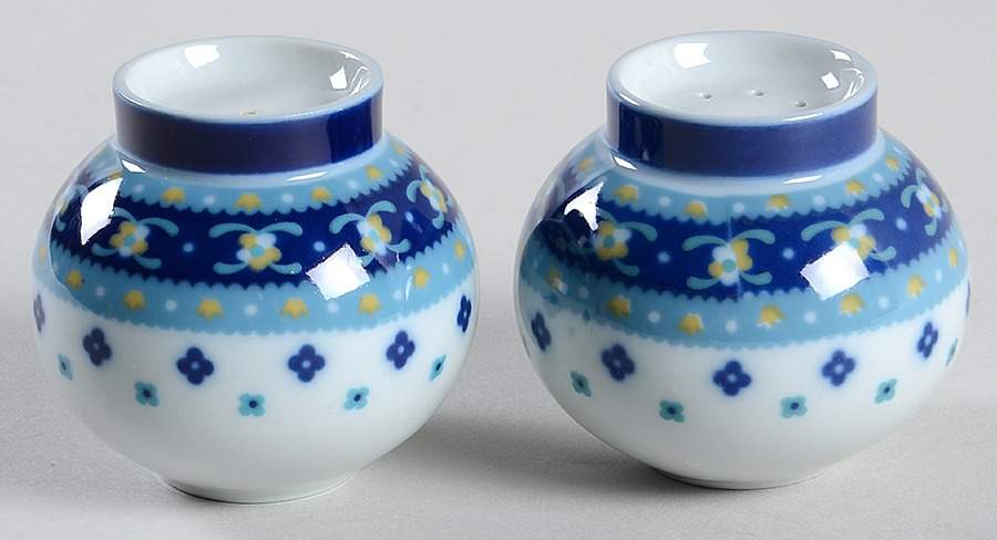 Potpourri Salt & Pepper Set by Block-1