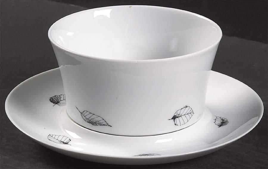 Rosa Gravy Boat & Underplate by Block-1