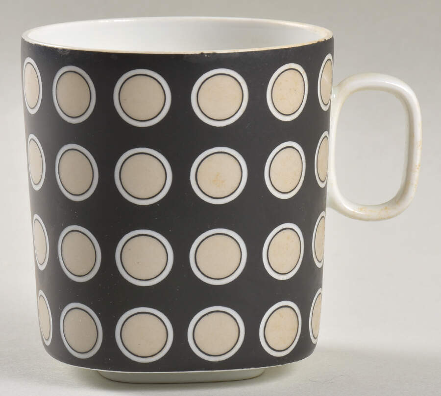 Spheres Flat Cup by Block-1