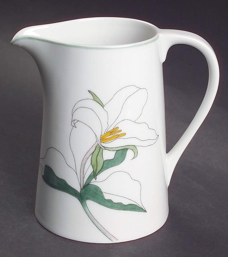 Trillium Creamer by Block-1