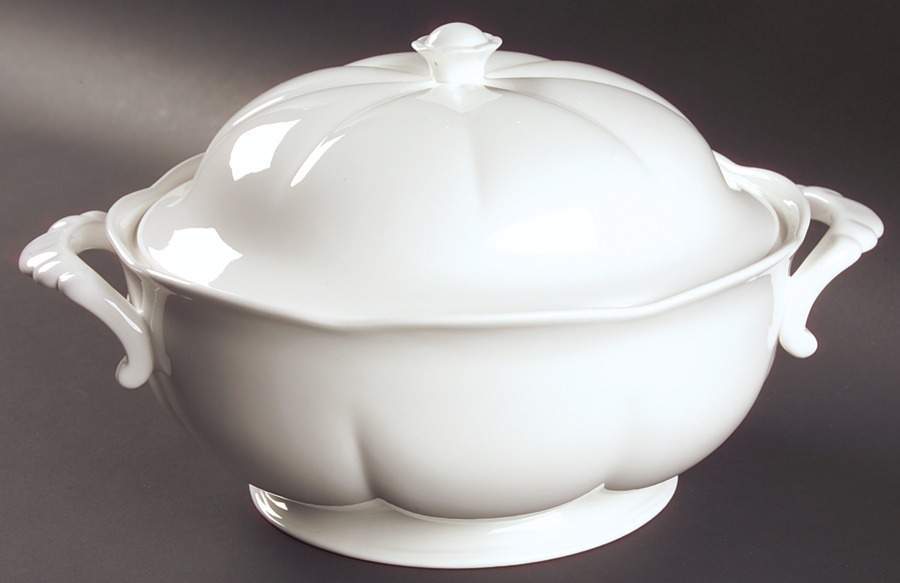 Windsor Bone Tureen & Lid by Block-1
