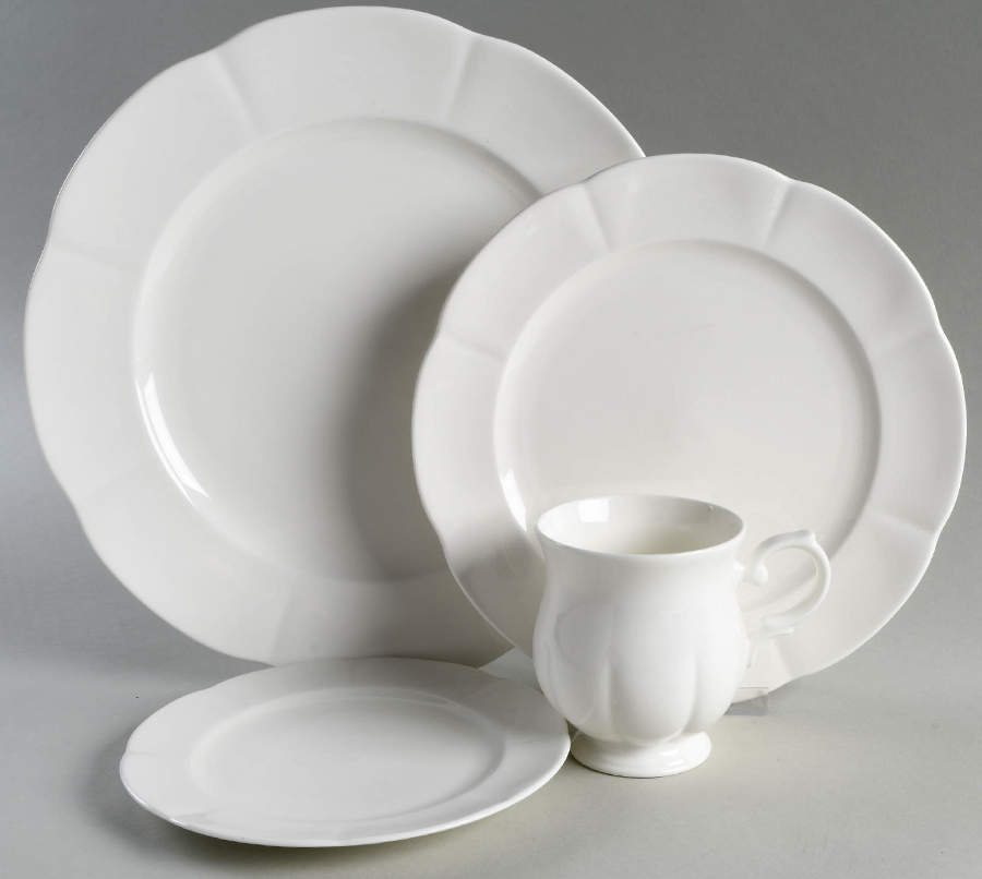 Windsor Bone 4 Piece Place Setting by Block-1