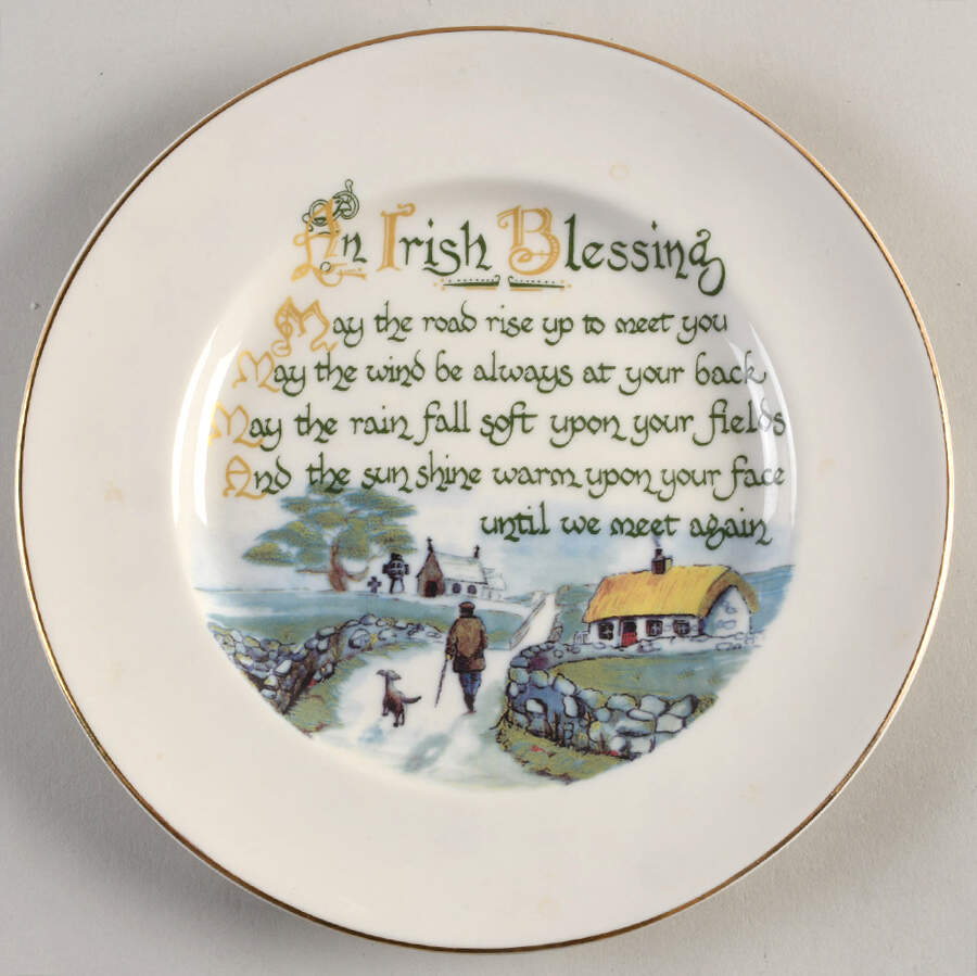 Harp Shamrock Accent Luncheon Plate by Belleek Pottery (Ireland)-1