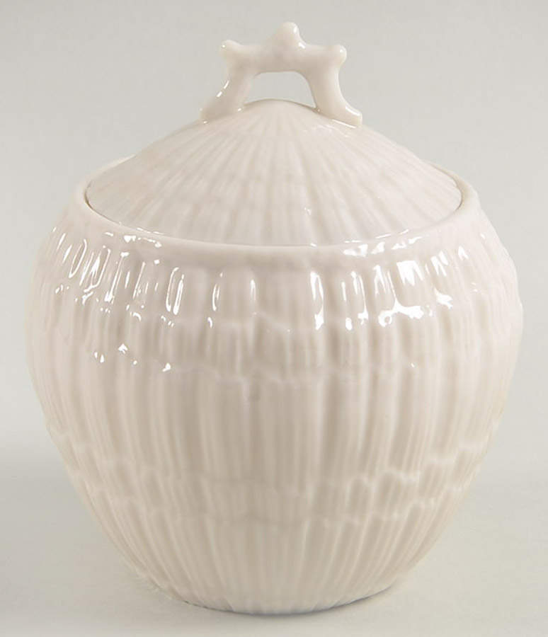 Limpet White (No Trim, Smooth) Sugar Bowl & Lid by Belleek Pottery (Ireland)-1