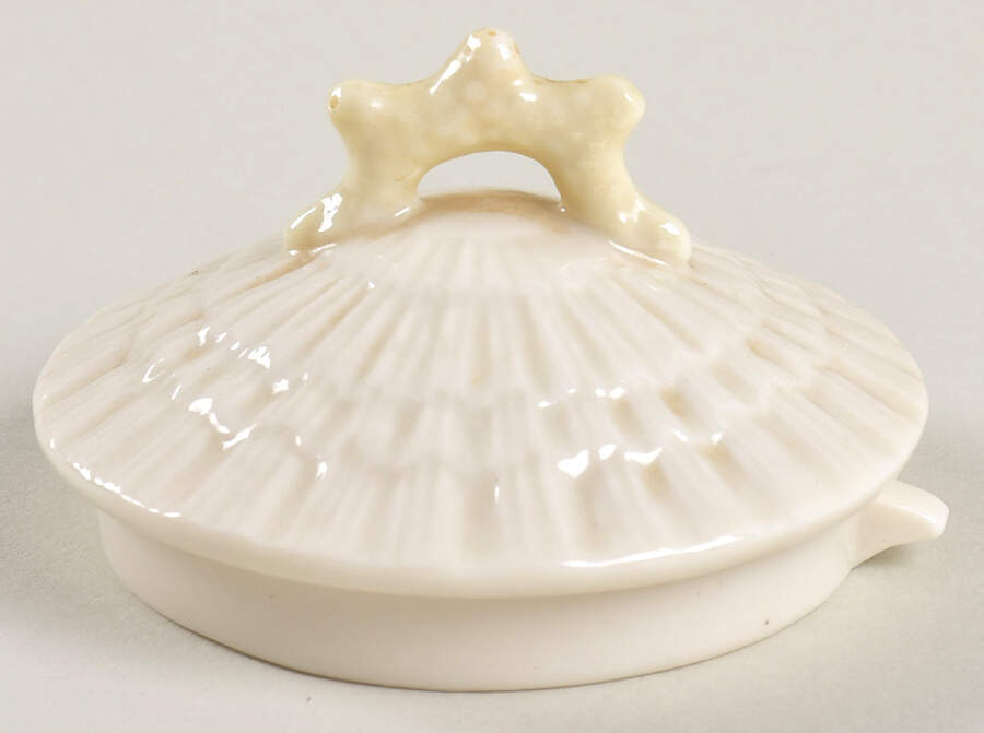 Limpet Yellow Lid for Teapot by Belleek Pottery (Ireland)-1
