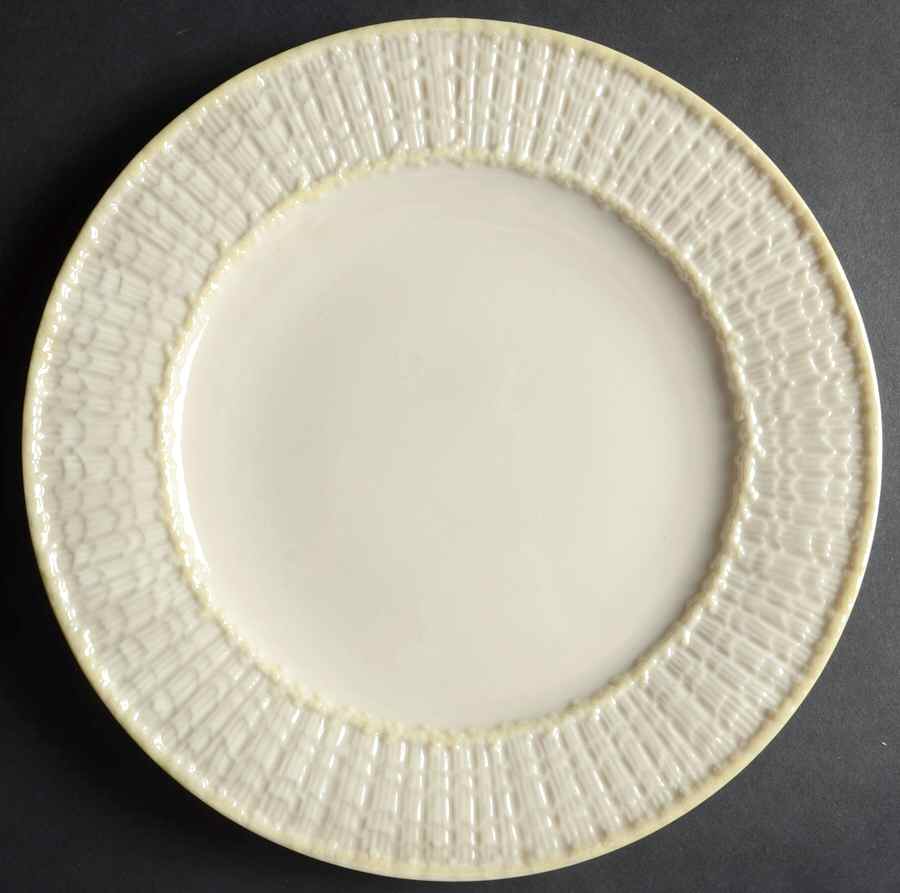 Limpet Yellow Dinner Plate by Belleek Pottery (Ireland)-1
