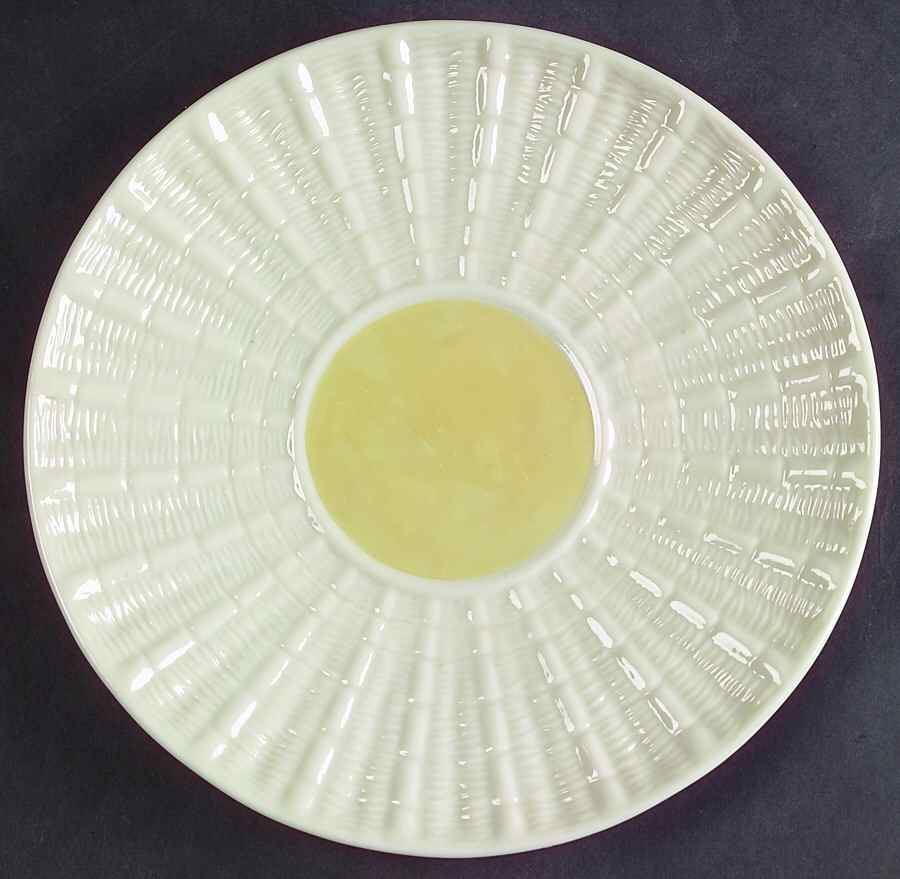 Neptune Yellow Luncheon Plate by Belleek Pottery (Ireland)-1