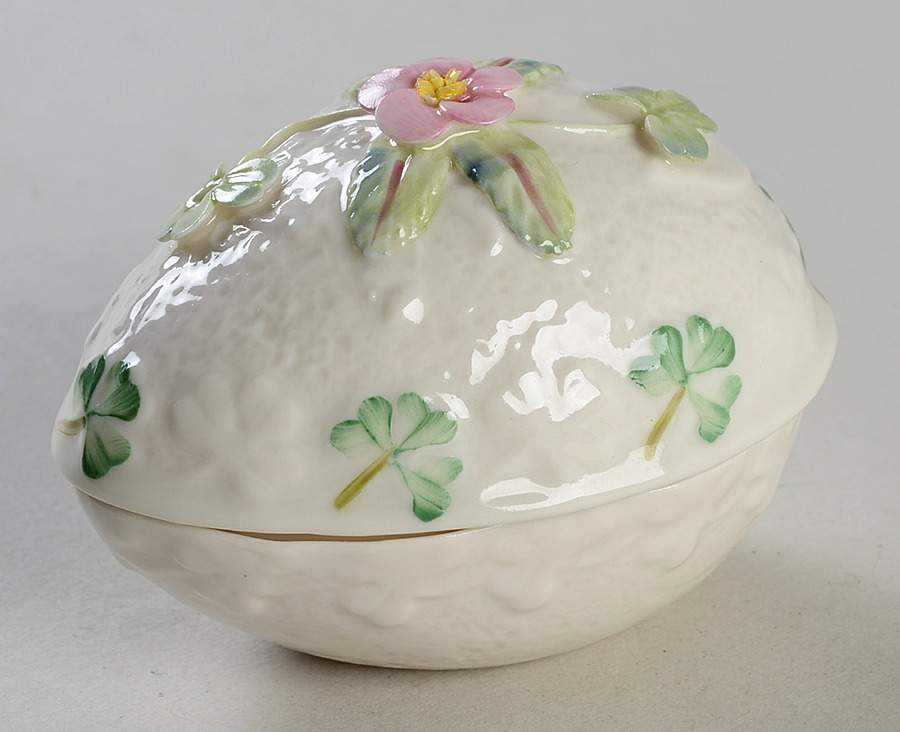 Shamrock Egg Box & Lid by Belleek Pottery (Ireland)-1