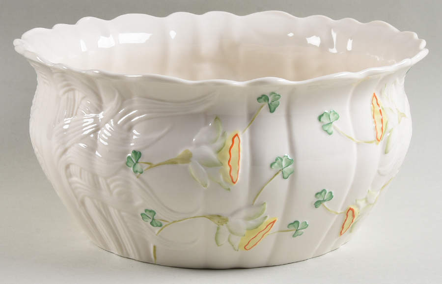 Shamrock Large Daffodil Fruit Bowl by Belleek Pottery (Ireland)-1