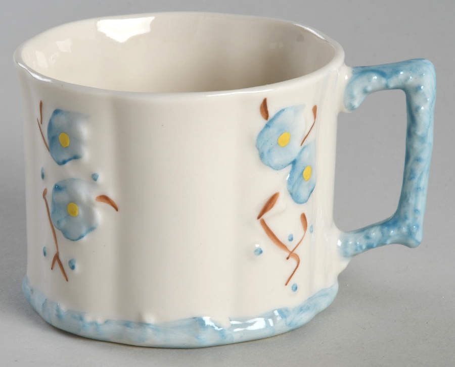 Shamrock Mug by Belleek Pottery (Ireland)-1