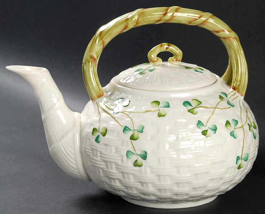 Shamrock Teapot & Lid by Belleek Pottery (Ireland)-1