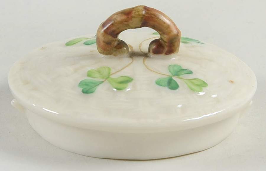 Shamrock Lid To Unknown Base by Belleek Pottery (Ireland)-1