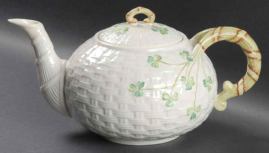 Shamrock Teapot & Lid by Belleek Pottery (Ireland)-1