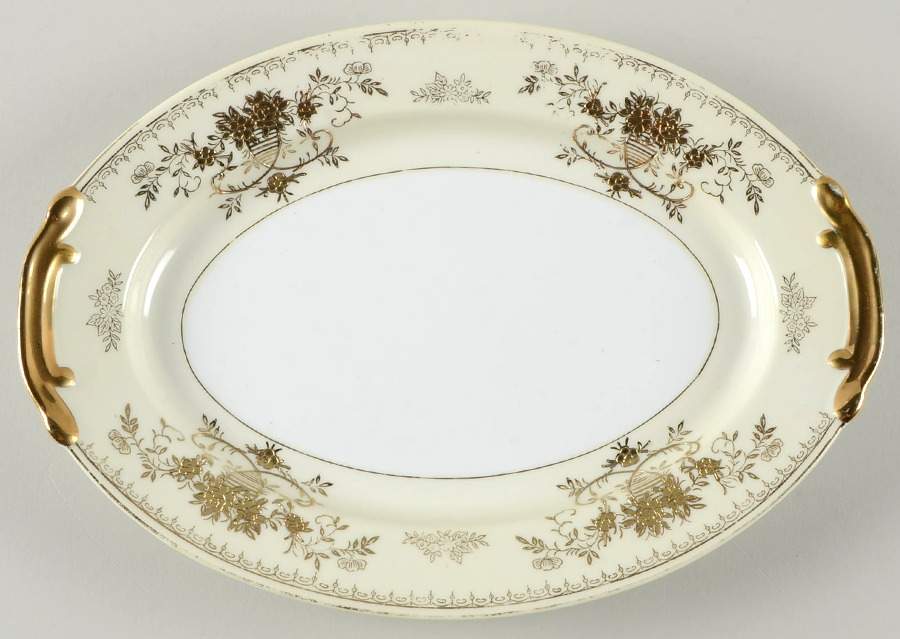 Windsor 12" Oval Serving Platter by Black Towers-1