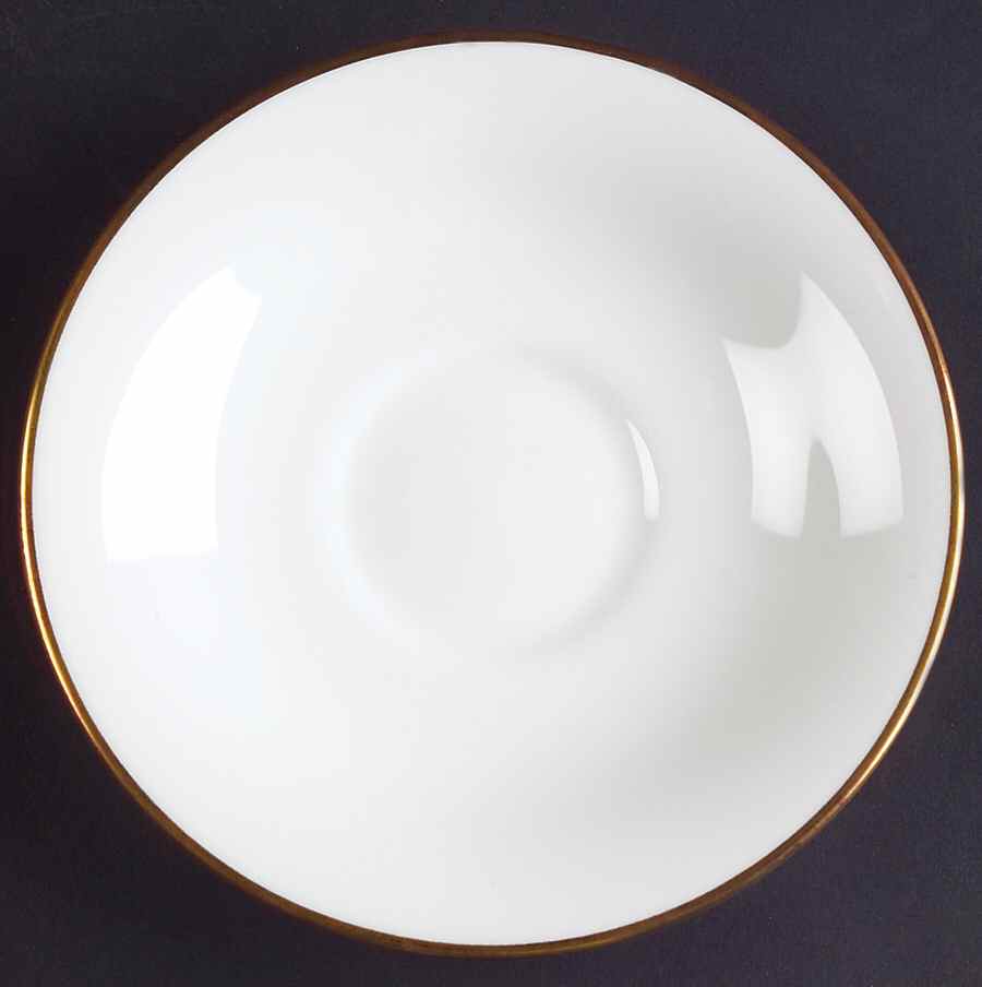 Chickadee & Holly Saucer for Footed Cup by Boehm-1