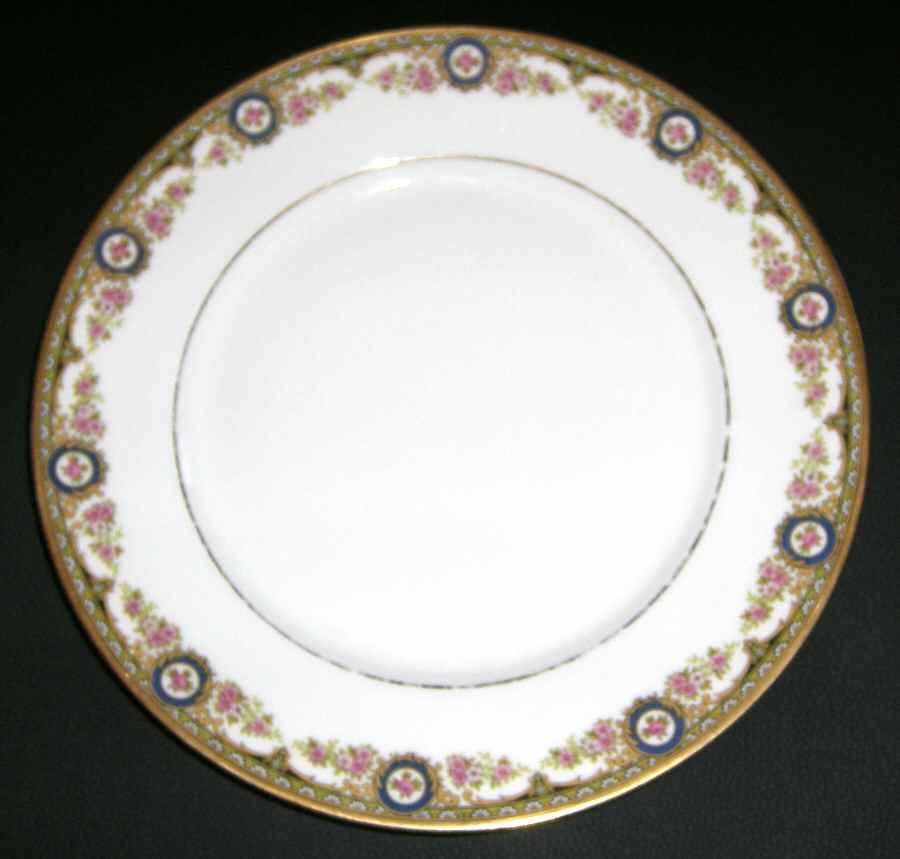 BOG7 Dinner Plate by George Borgfeldt-1